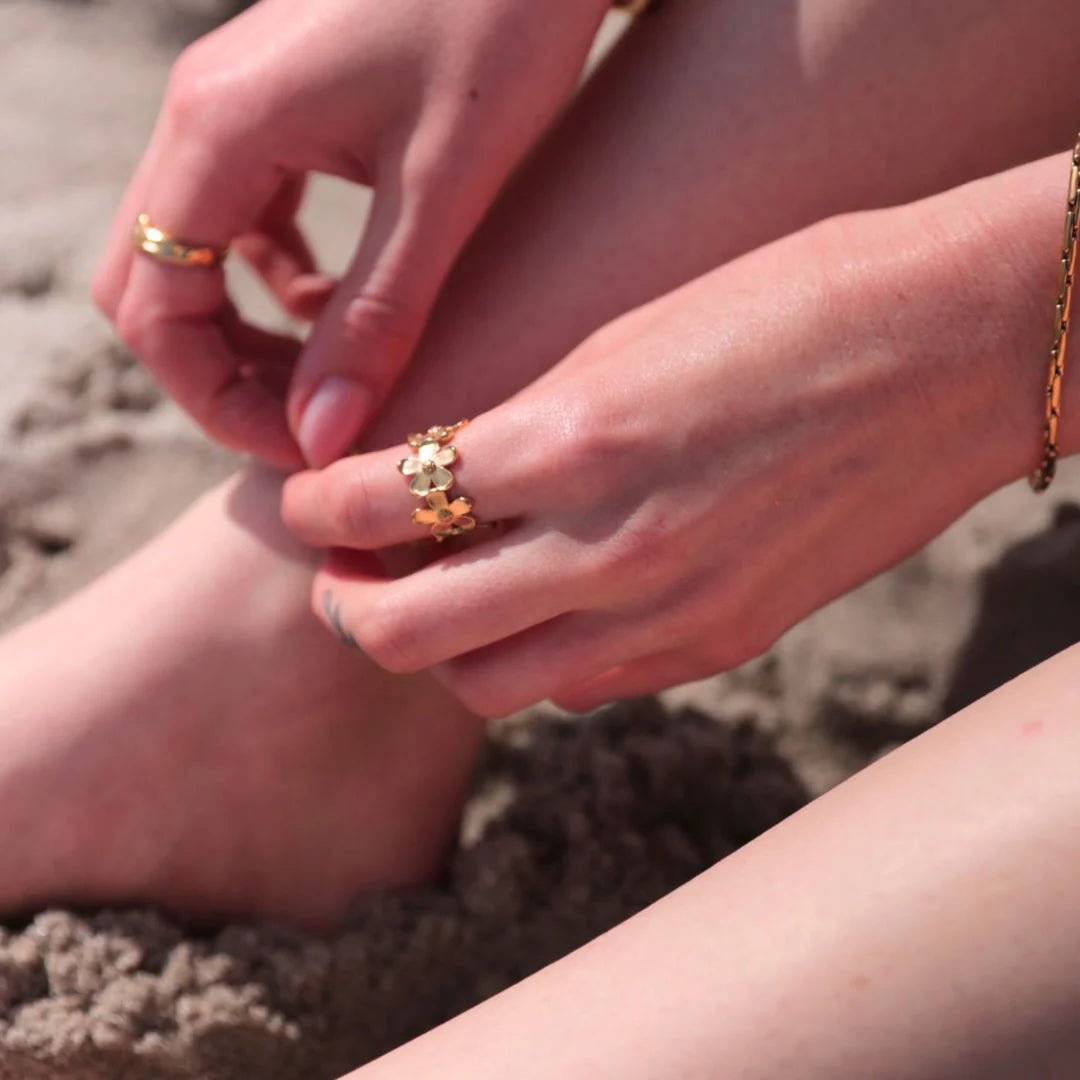 Camllia, Blumie ørestikker & ring sæt