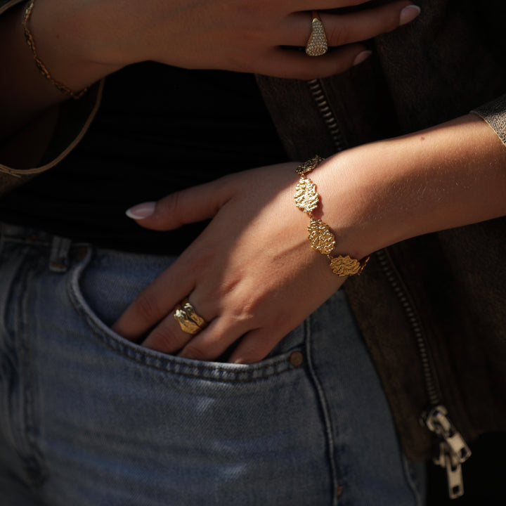 Sophia - Bracelet Large Gold Plated