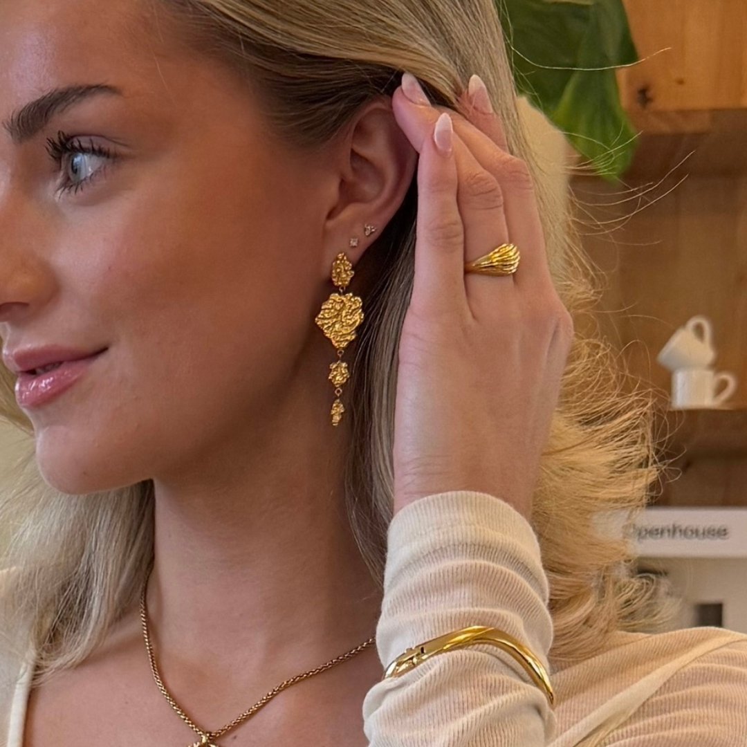 Sophia - Earrings Long Gold Plated