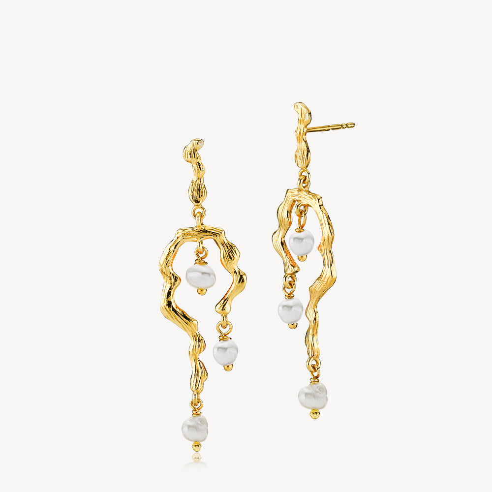 Lærke Bentsen x Sistie - Long Earrings Gilded with freshwater pearls